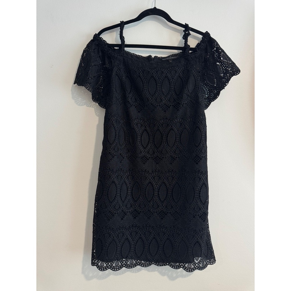 White House Black Market Lace Cold Shoulder Dress Womens 12 Black Scalloped Hem